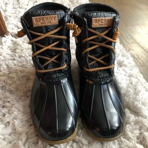 NWT Sperry Saltwater Shiny Quilted Duck Boot (9)